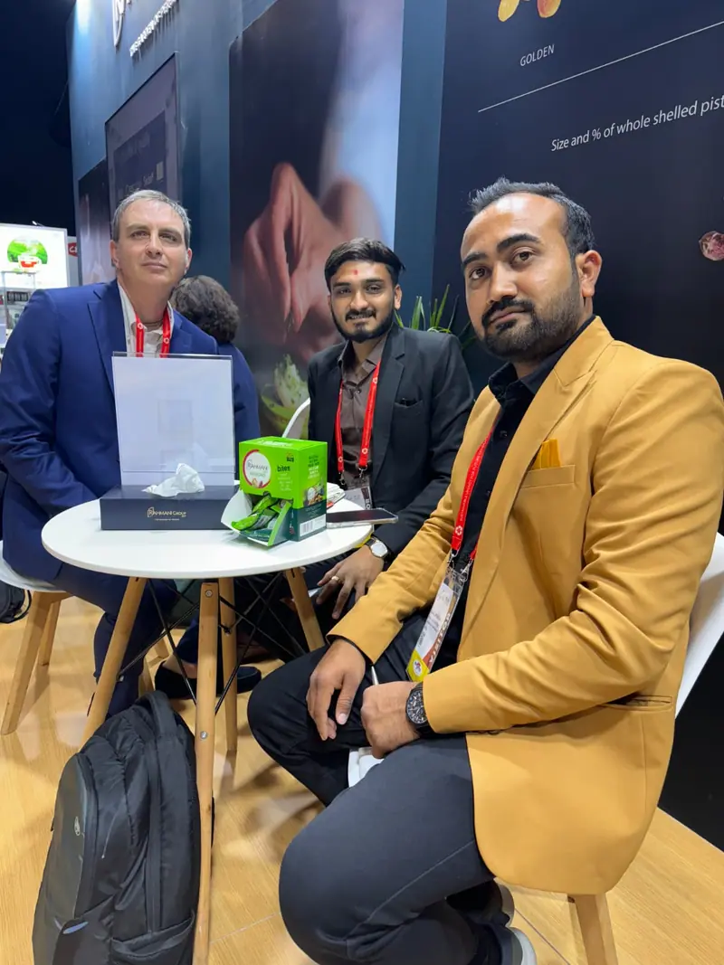 Meeting with buyers at a trade show