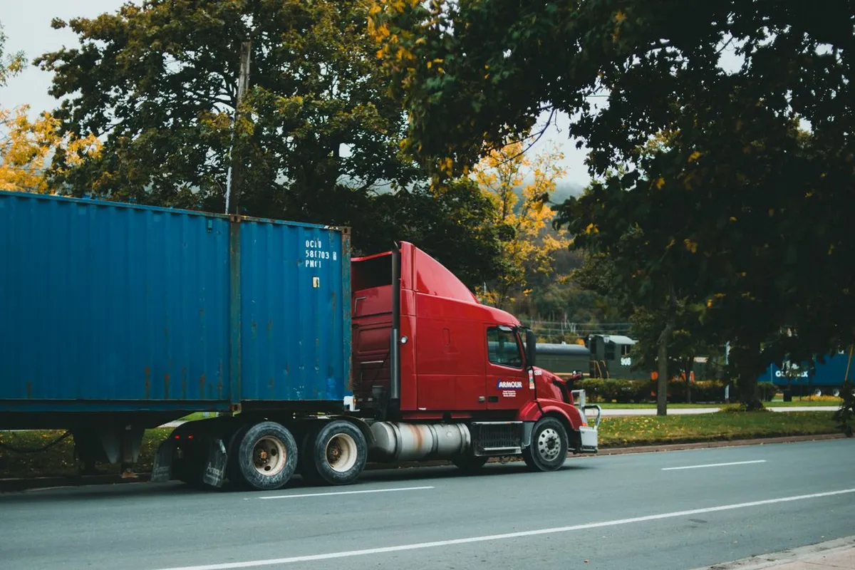 Container truck on inland leg covered by Incoterms rules