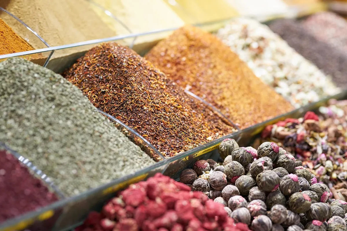 Spice market in India where export lots are bought