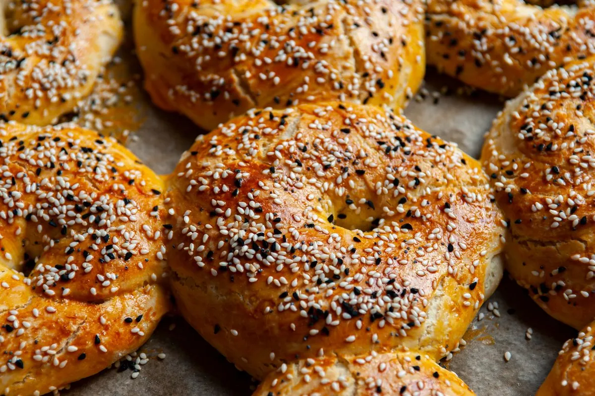 Sesame-topped bagels that must declare sesame as an allergen