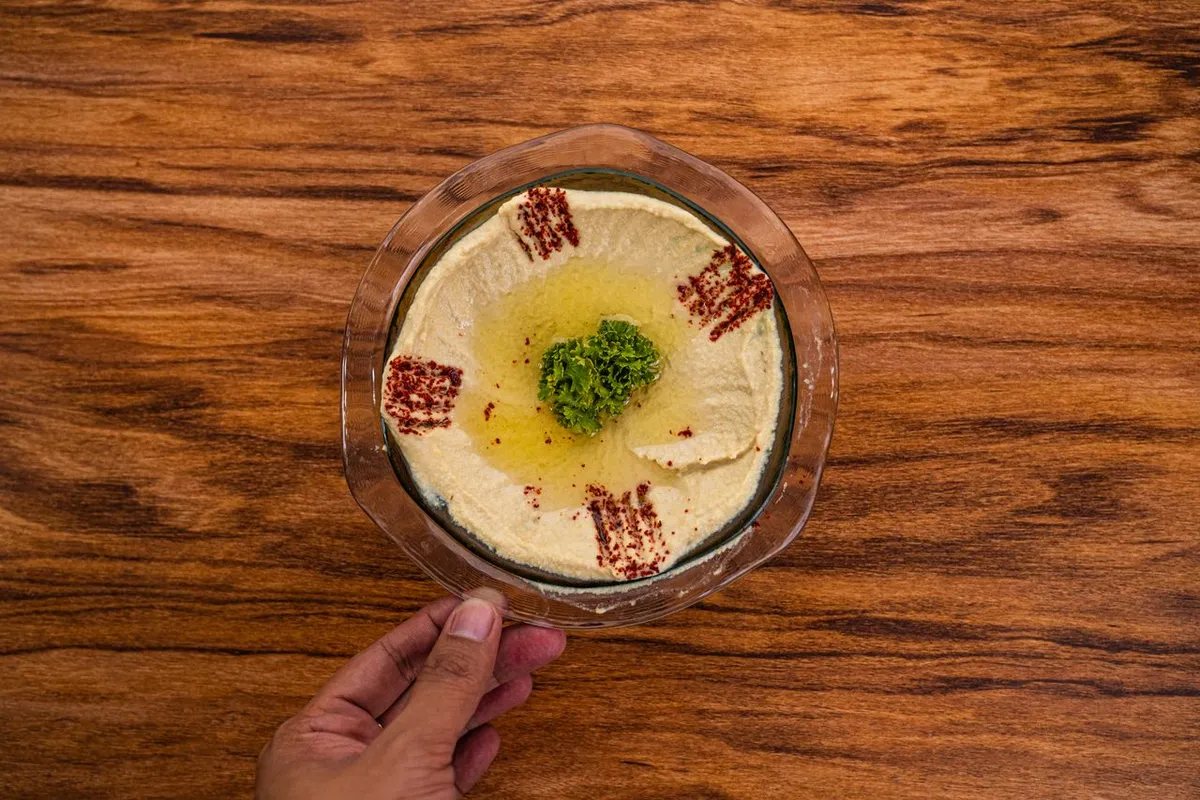 Hummus made from white chickpeas